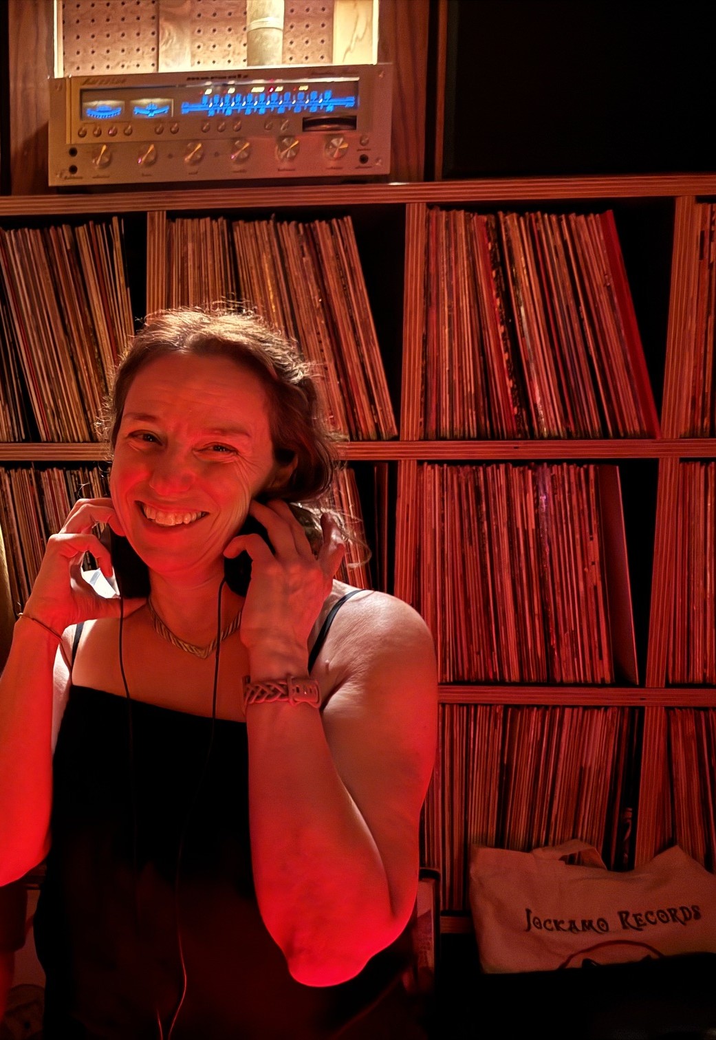 sistersquid DJing